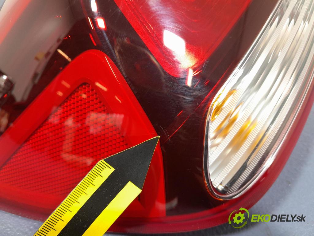 Kia Rio 2019 světlo Zad: levá Mimo: 92401-H8
