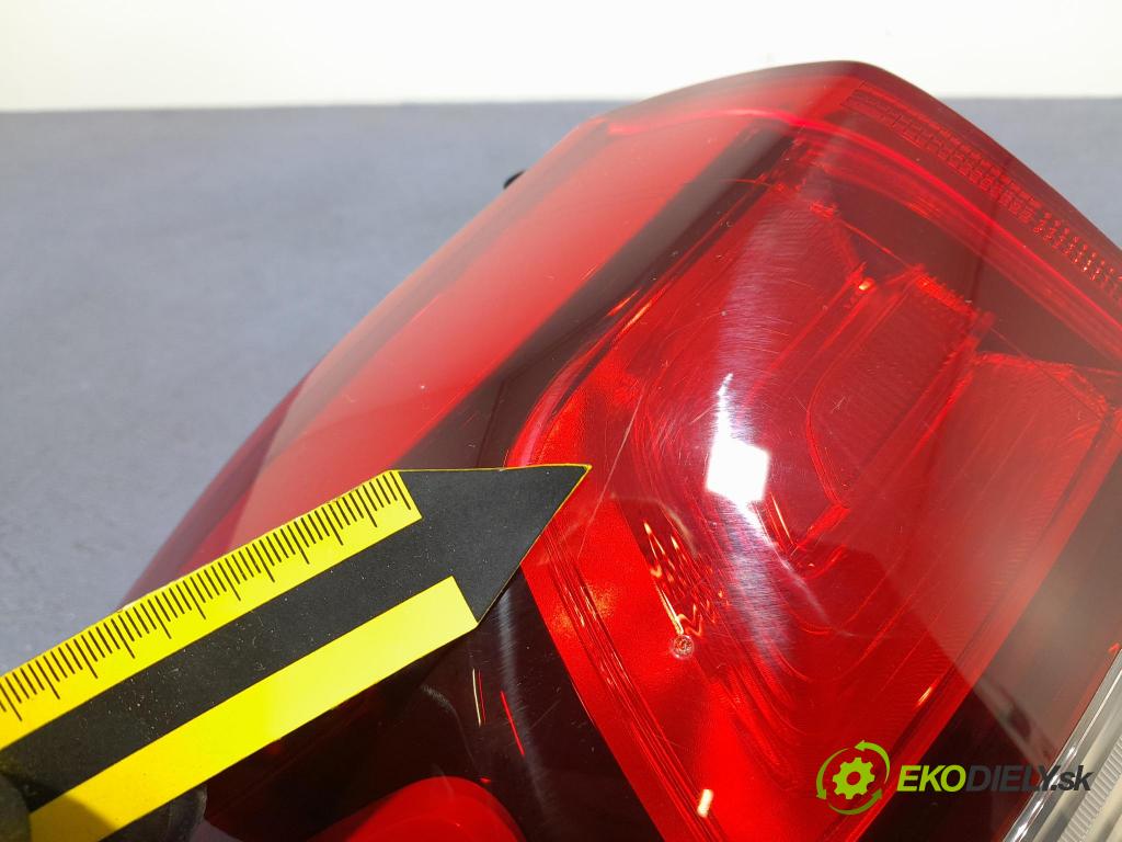 Kia Rio 2019 světlo Zad: levá Mimo: 92401-H8