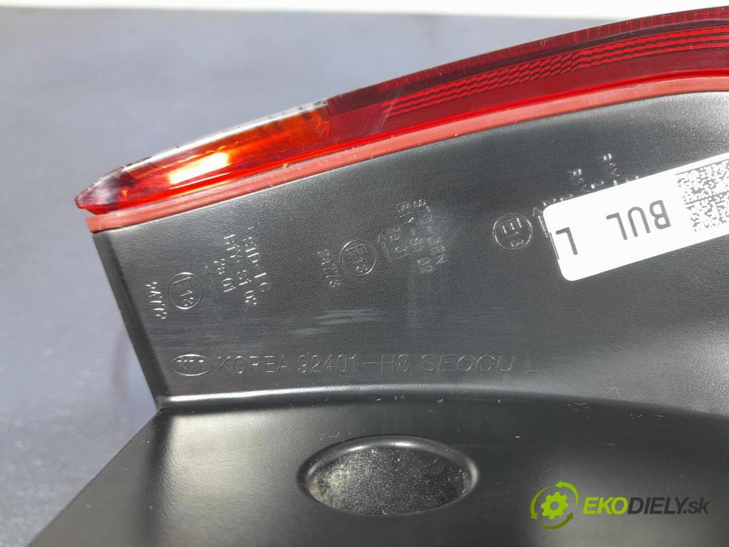 Kia Rio 2019 světlo Zad: levá Mimo: 92401-H8