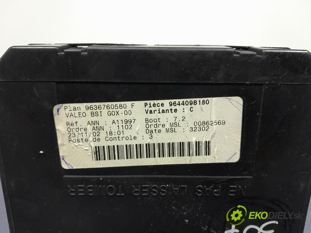 Peugeot 307 2002 skříňka Pojistky 9644098180