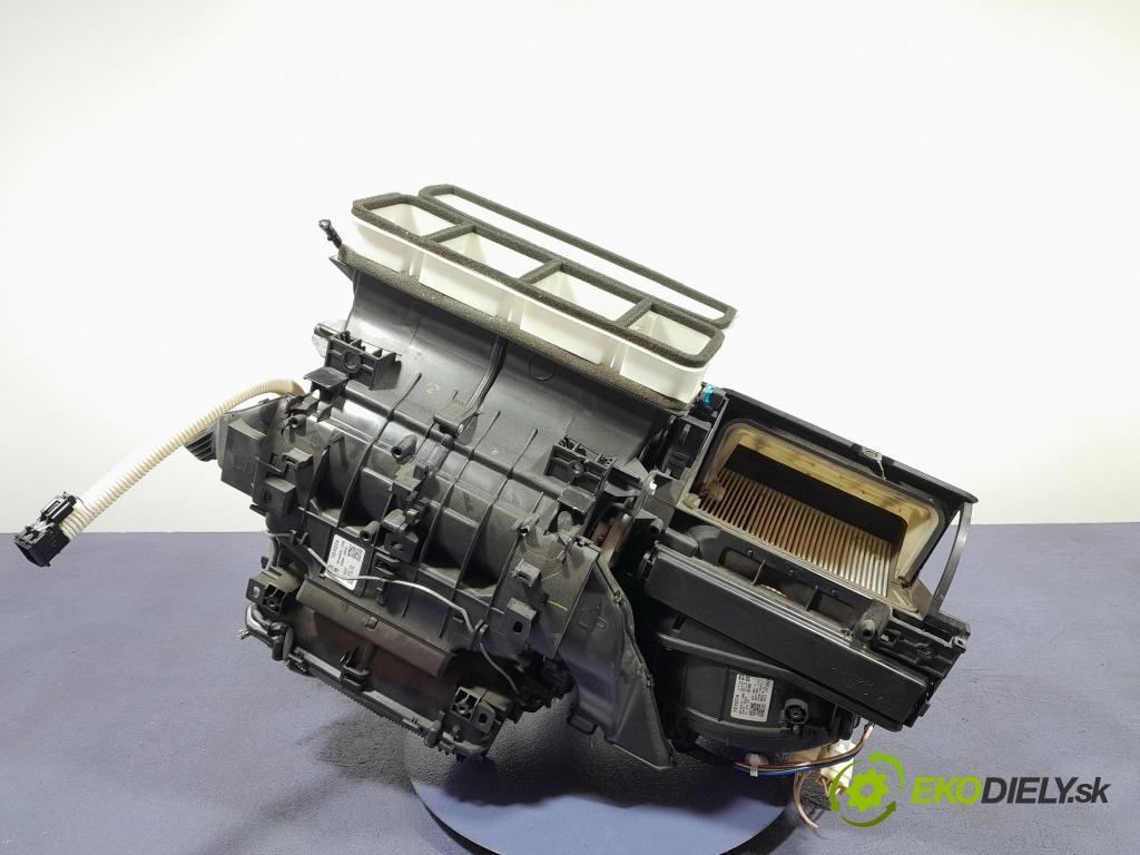 Toyota Auris 2015 radiator 87050-05A60