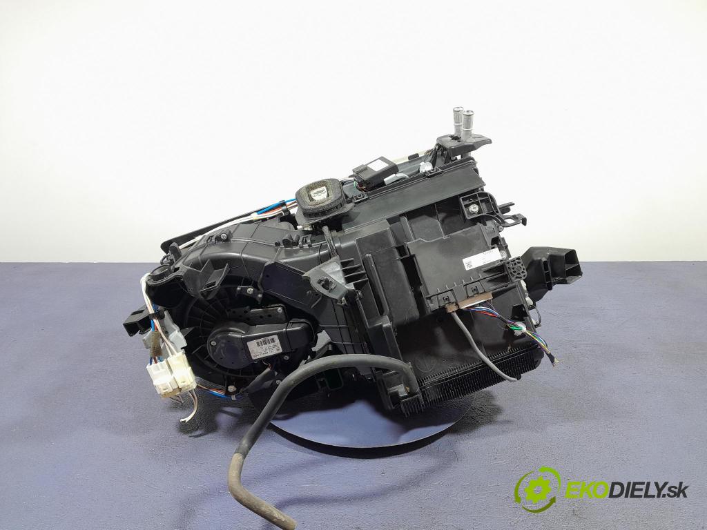 Toyota Auris 2015 radiator 87050-05A60