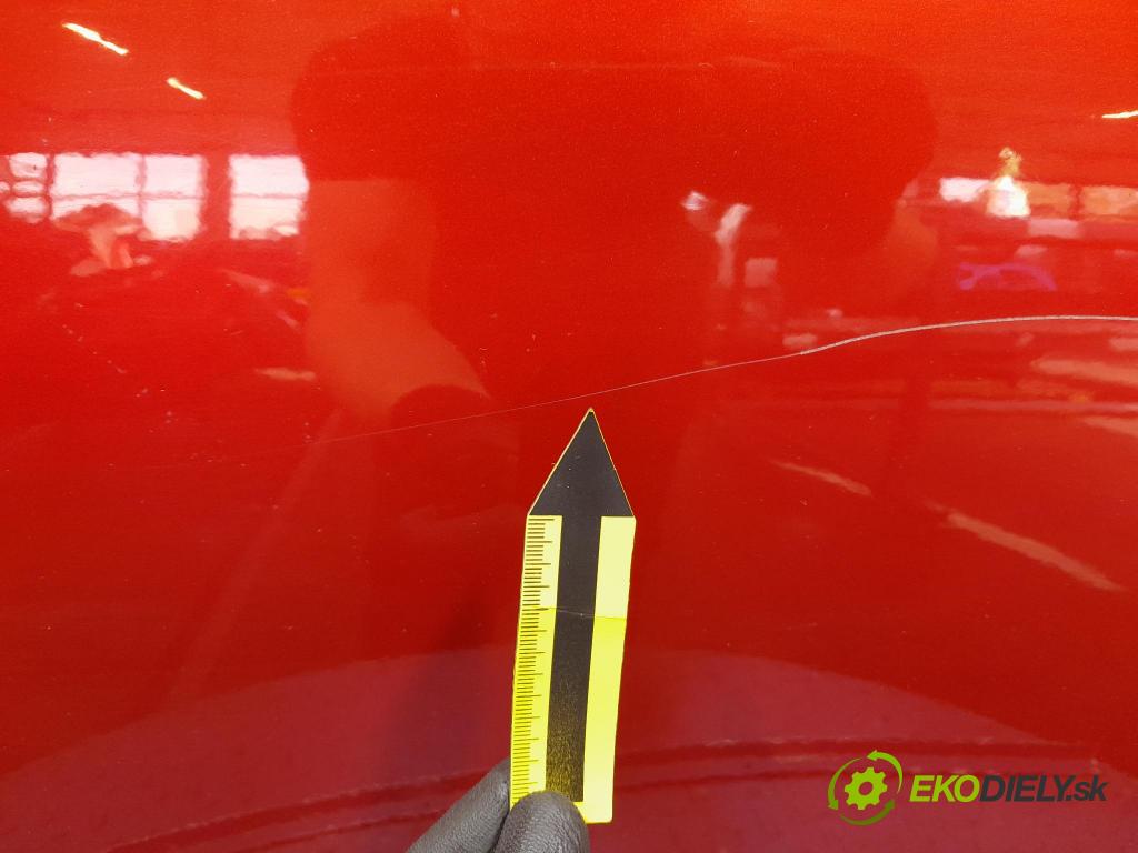 Renault Clio 2015 dvere zad pravé