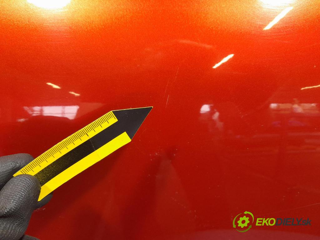 Renault Clio 2015 dvere zad pravé
