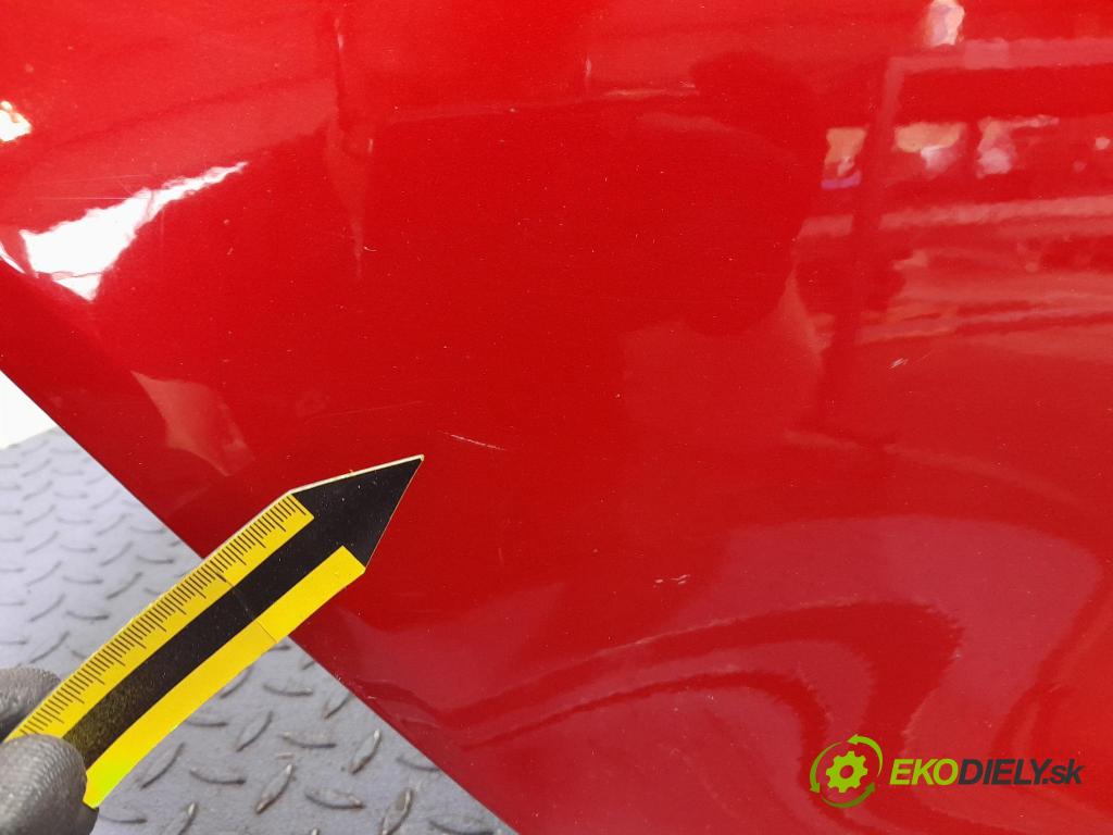 Renault Clio 2015 dvere zad pravé