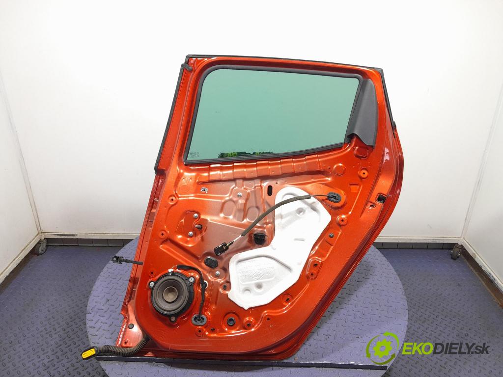 Renault Clio 2015 dvere zad pravé 