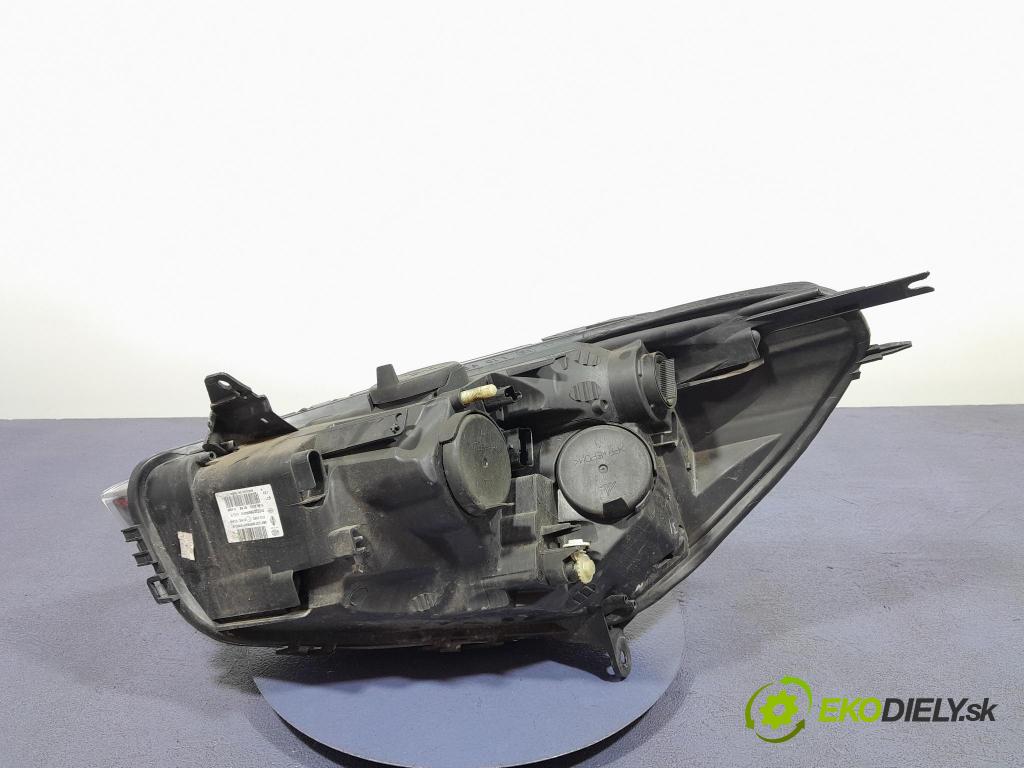 Renault Clio 2015 světlo v pravo: 260102796R