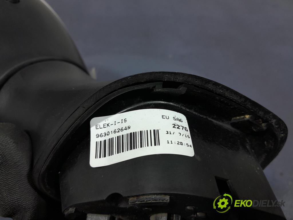 Renault Clio 2015 zrkadlo pravé