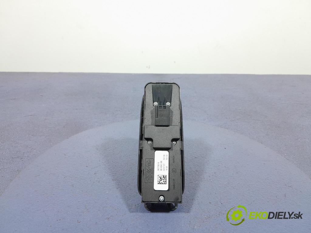 Volvo V50 2007 prepínač Okná: 30773210