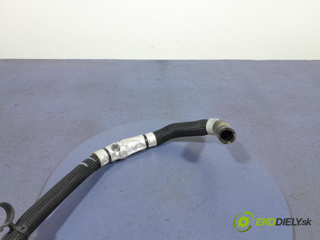Ford S-max 2019 rúrka Chladič: J1G3-18D476-AE