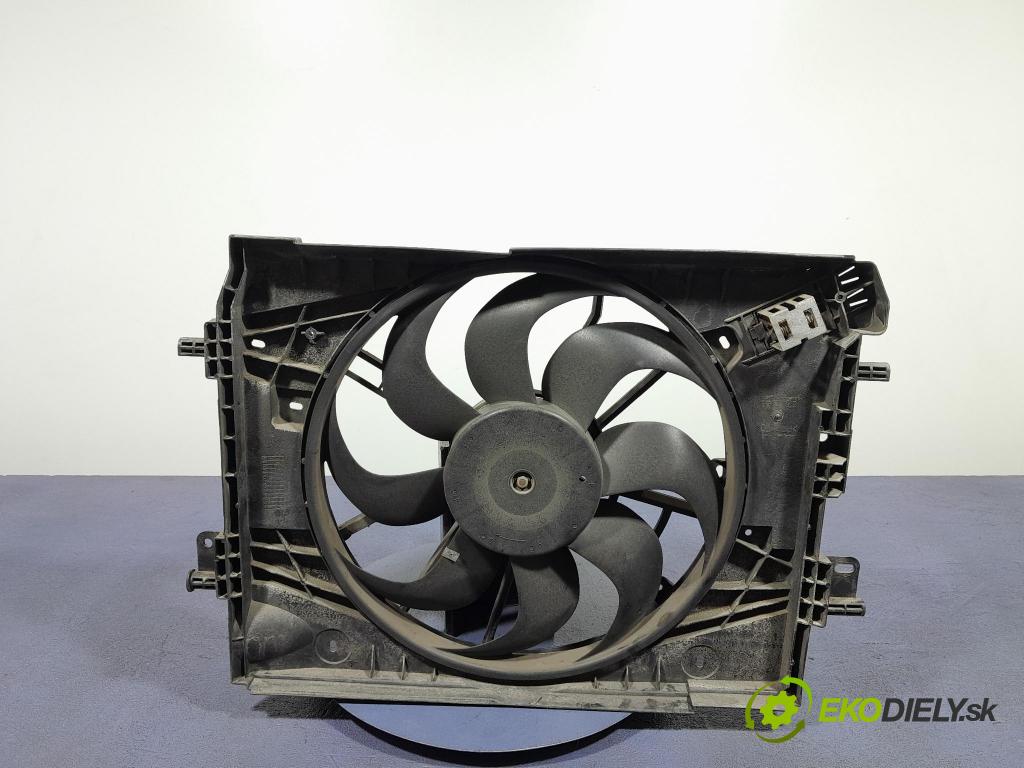 Renault Clio 2015 ventilátor Chladič: 214818009R