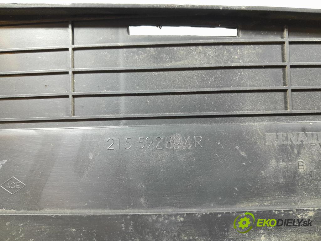 Renault Clio 2015 Vstup: Vzduch: 215592894R