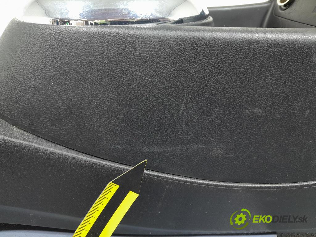 Hyundai I20 2011 Tunel: Střední: 84610-1JXXX