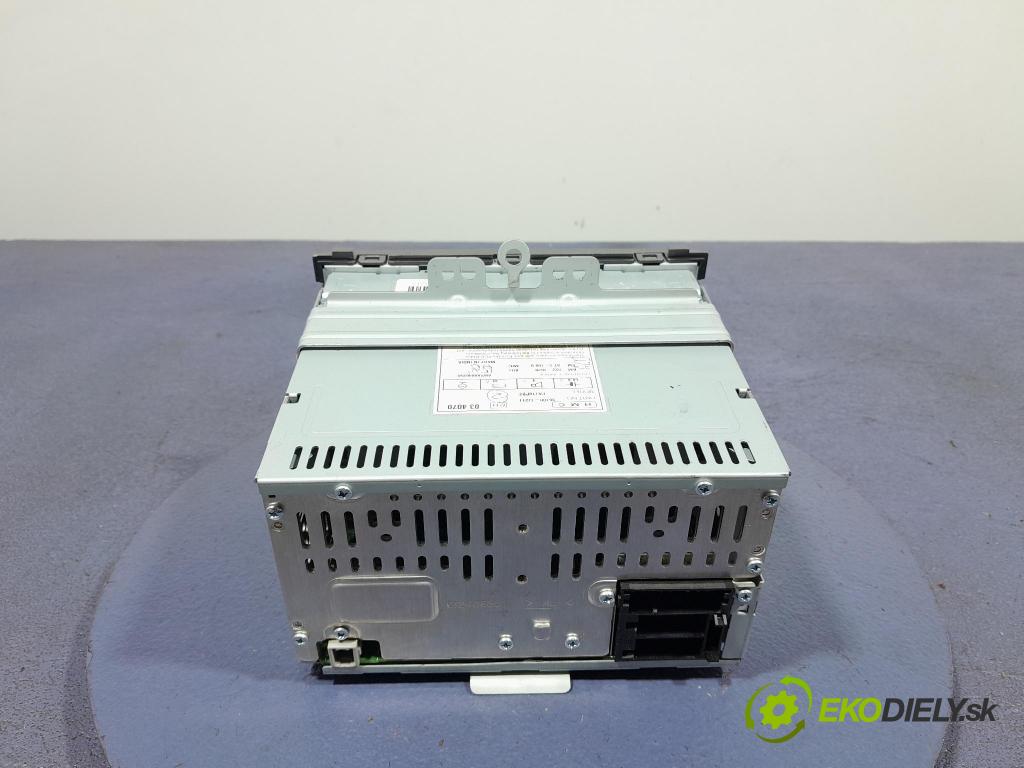 Hyundai I20 2011 Radio I Navigácia: 96100-1J211