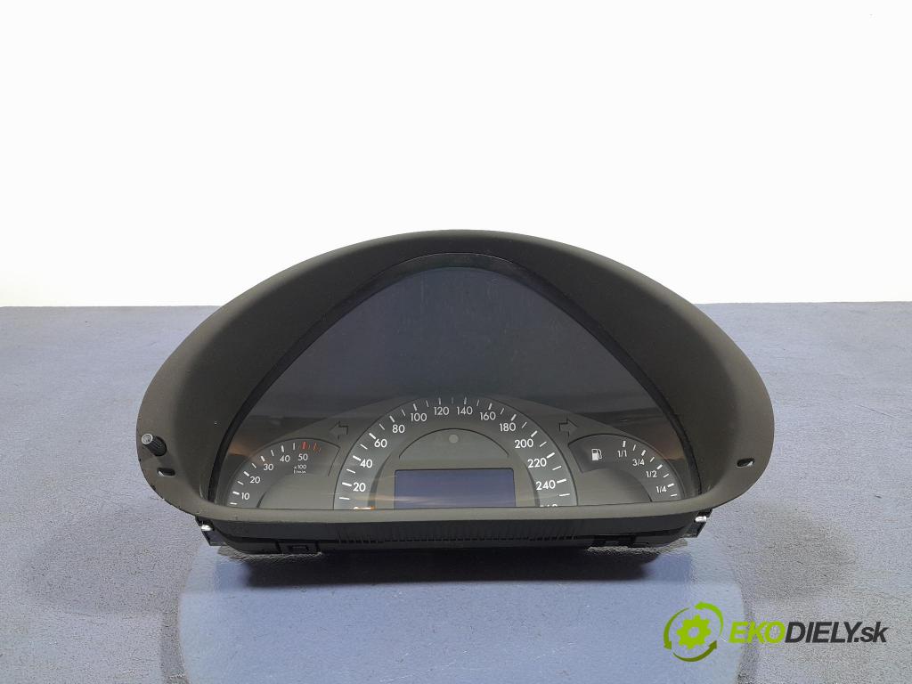 Mercedes C-klasa 2000 prístrojovka/ budíky A2035401311