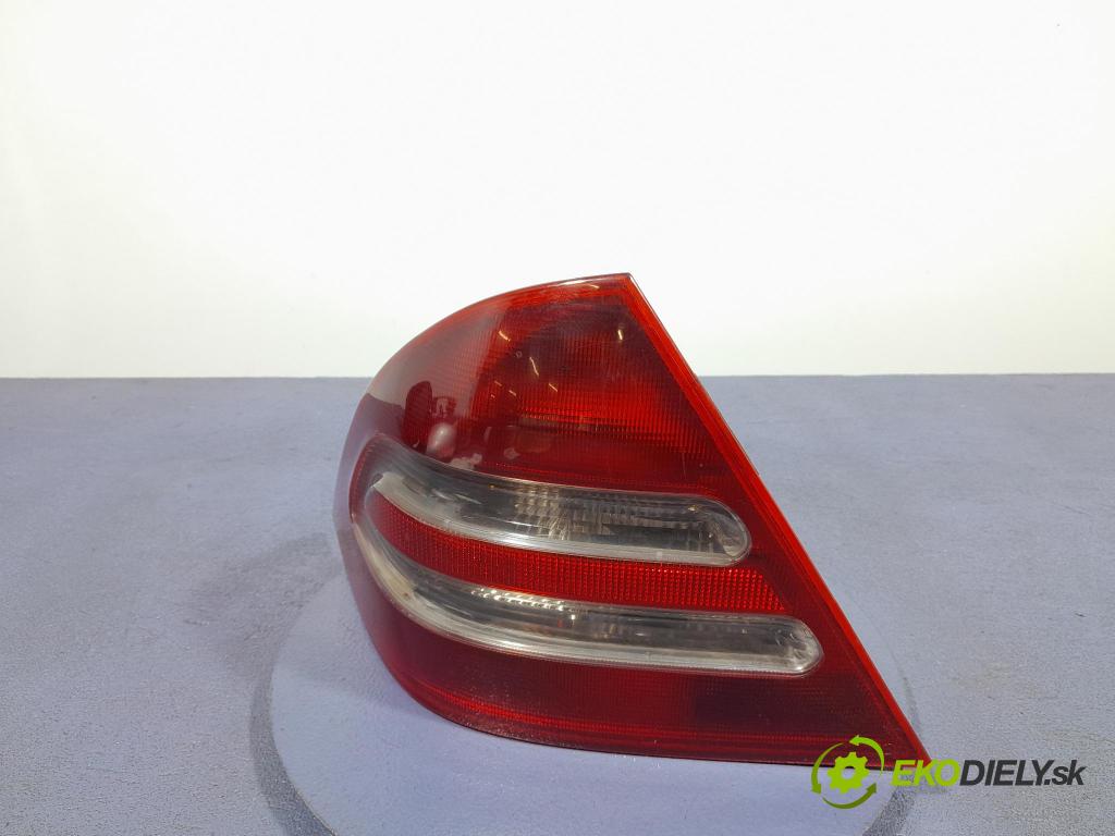 Mercedes C-klasa 2000 svetlo / reflektor zad ľavá Vonkajsia: