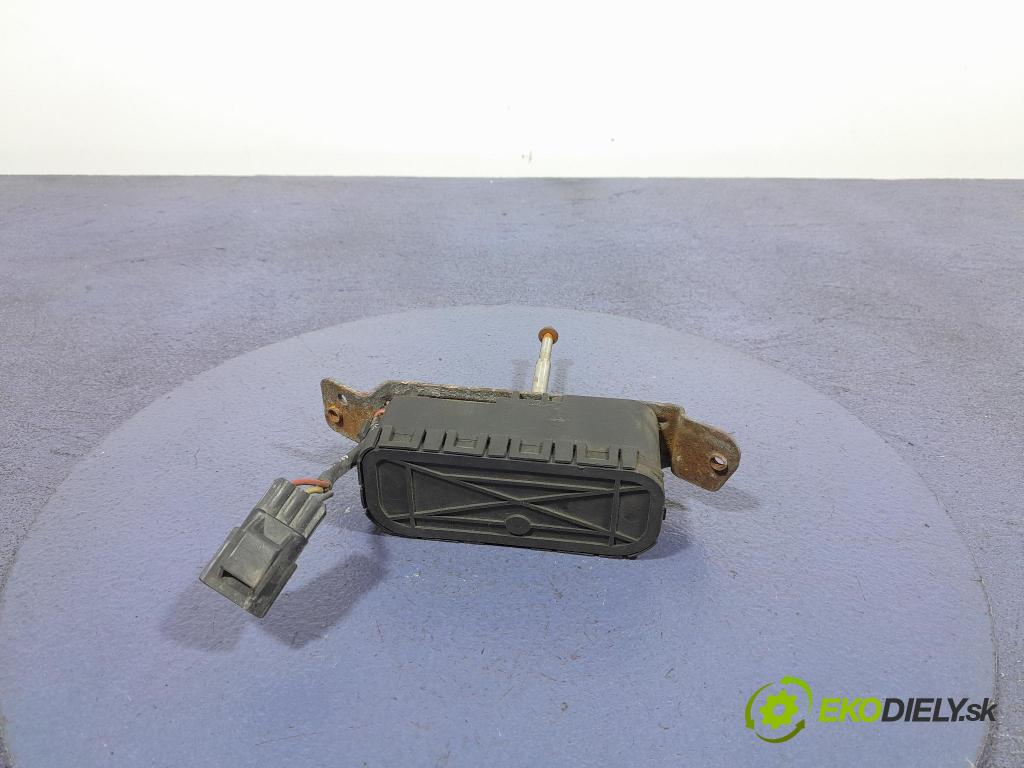 Volvo S80 2002 mechanizmus motor: Stierače: Predné 9154528
