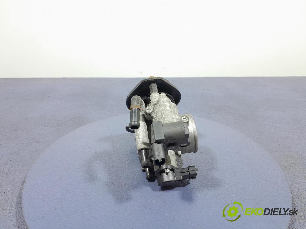 Hyundai I20 2011 klapka 35100-03000
