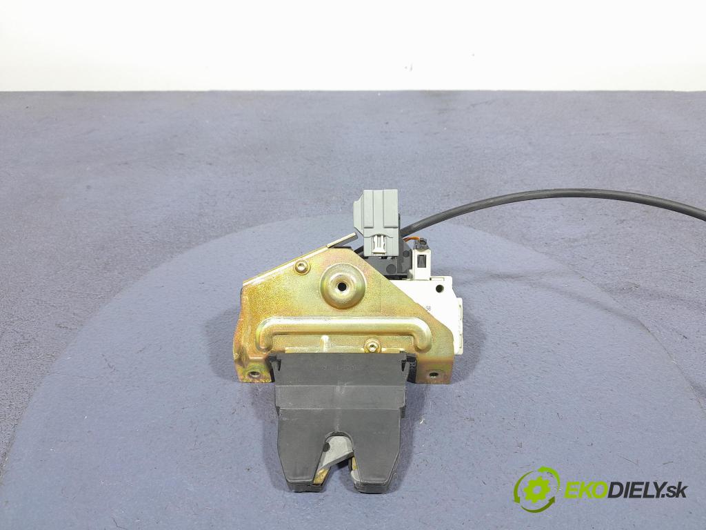 Volvo S80 2002 zámek Klapky: kufr 8652398