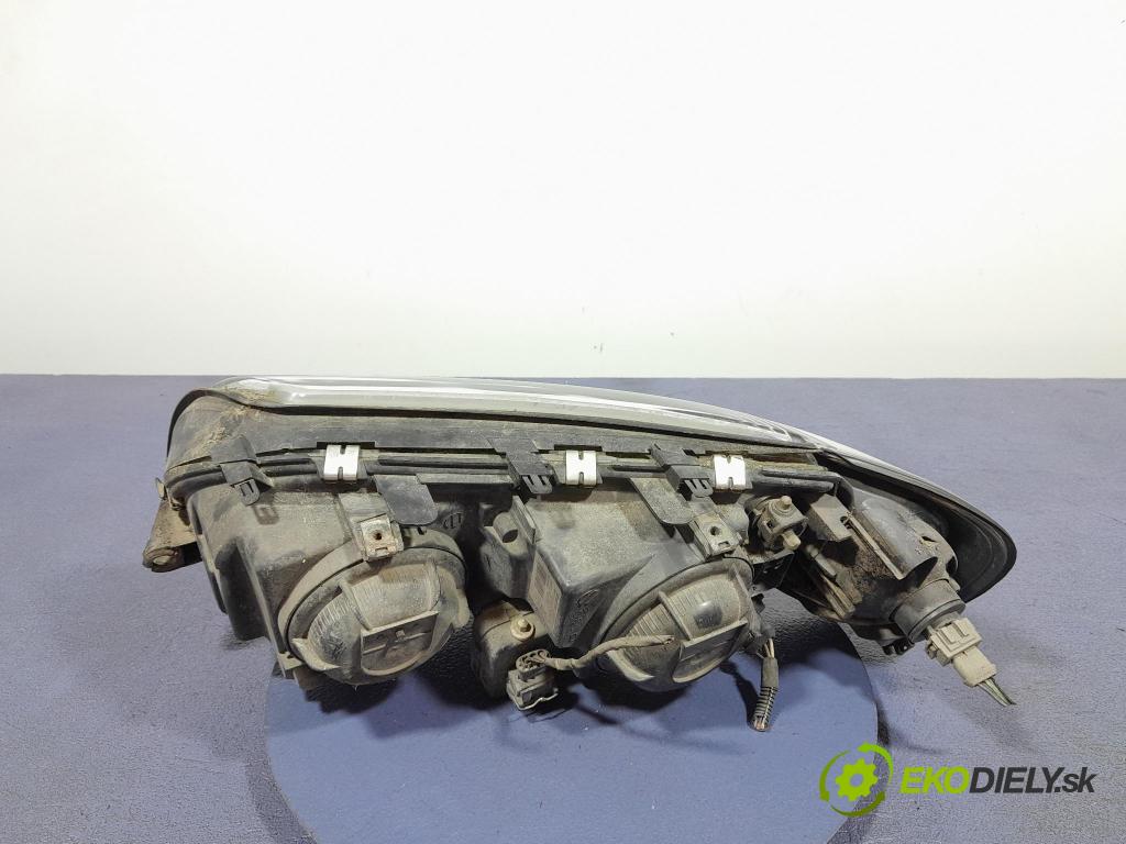 Volvo S80 2002 světlo v pravo: 8693538