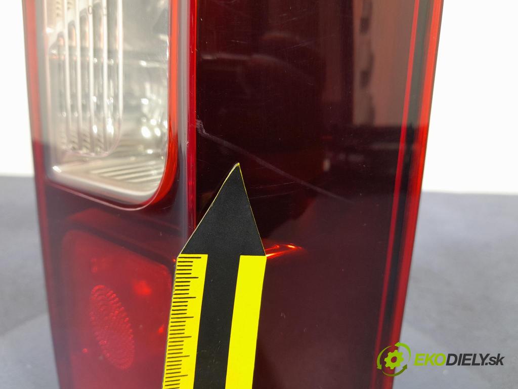 Citroen Berlingo 2016 svetlo / reflektor zad Prava: Vonkajsia: 9680545180