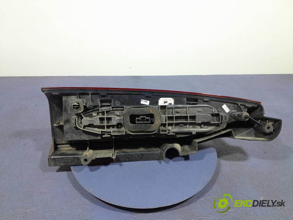 Citroen Berlingo 2016 svetlo / reflektor zad Prava: Vonkajsia: 9680545180