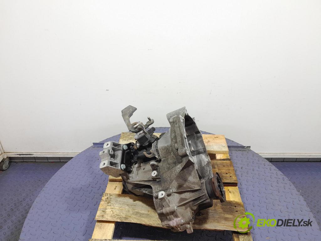 Vw Golf 2005 prevodovka Manualna FVH