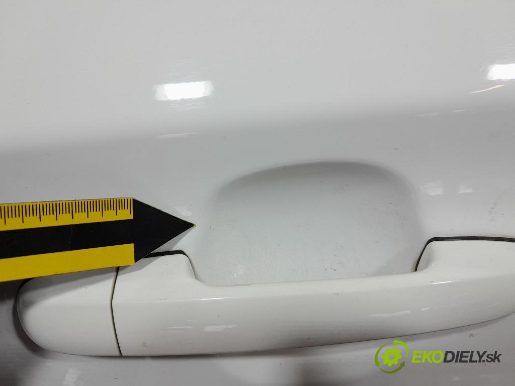 Hyundai I20 2011 dvere zad pravé
