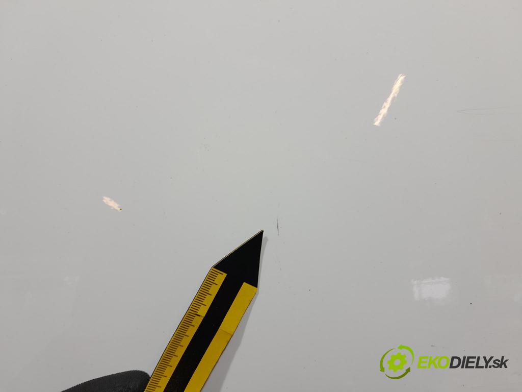 Hyundai I20 2011 dvere zad pravé