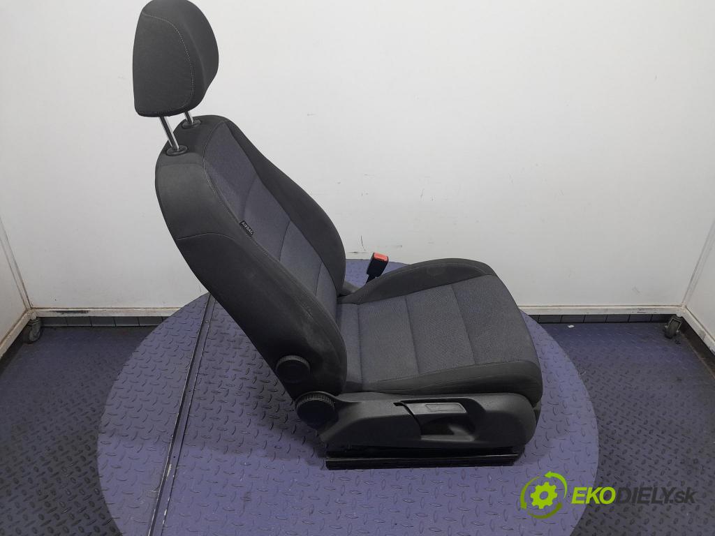 Vw Golf 2012 Sedadlo spolujezdce