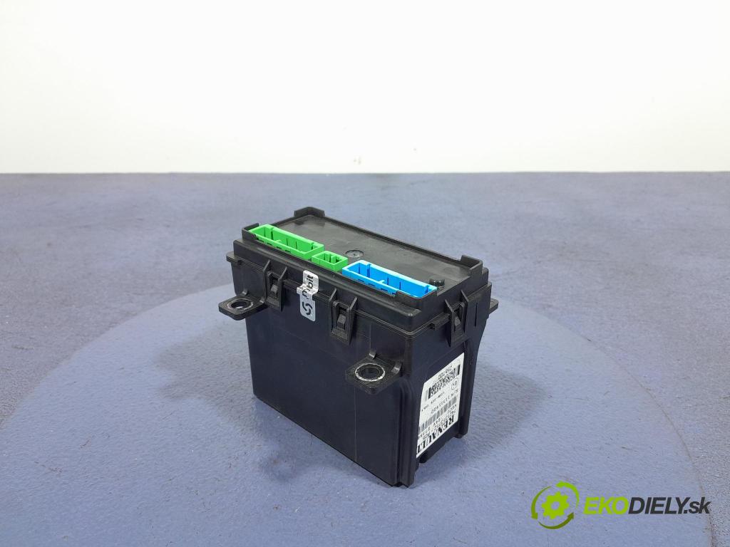 Renault Midlum 2011 riadiaca jednotka 7421313712