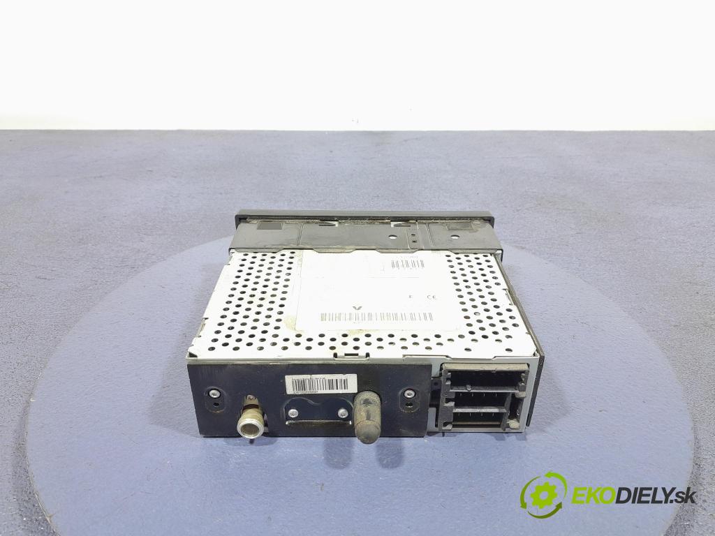 Renault Midlum 2011 Radio I Navigácia: 7421714609