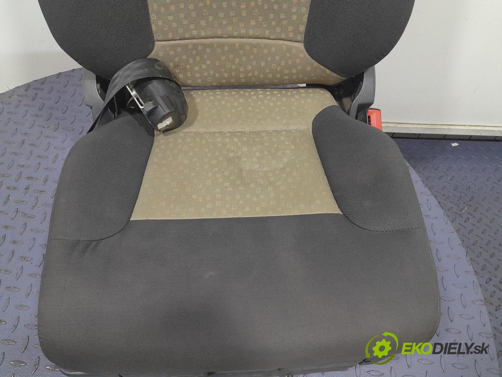 Renault Midlum 2011 Sedadlo spolujezdce