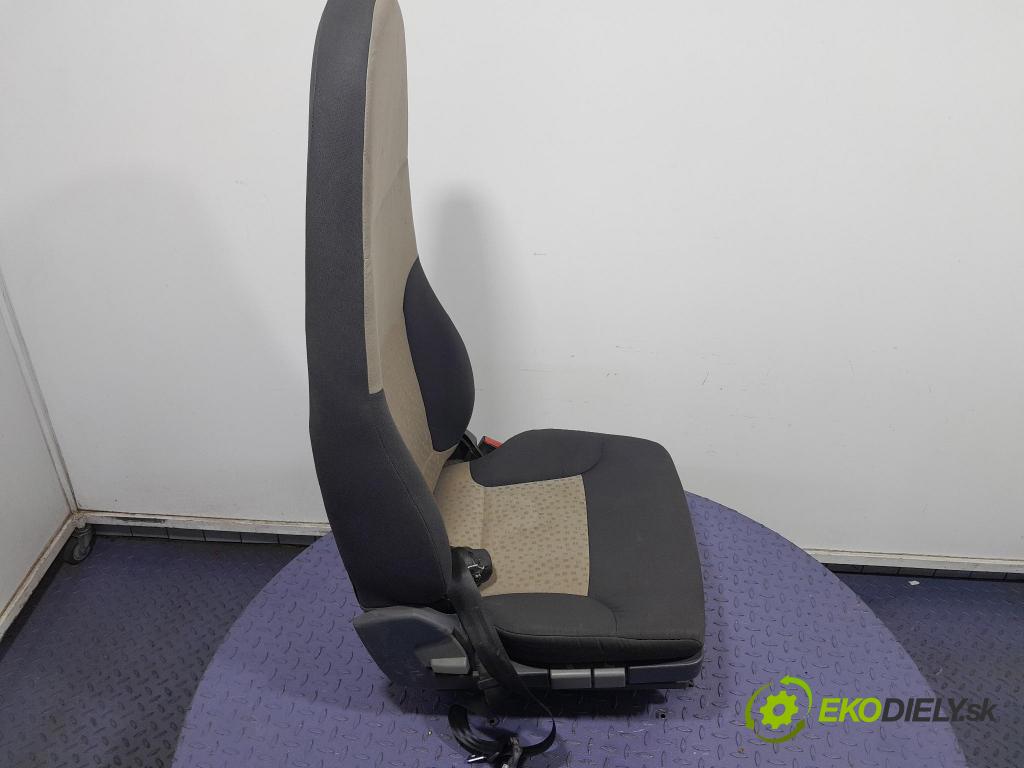 Renault Midlum 2011 Sedadlo spolujezdce