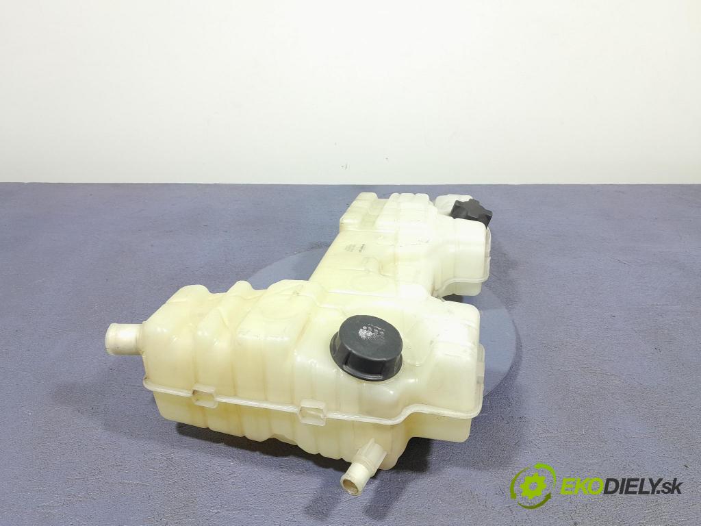 Renault Midlum 2011 nádržka Náhradní 2031558