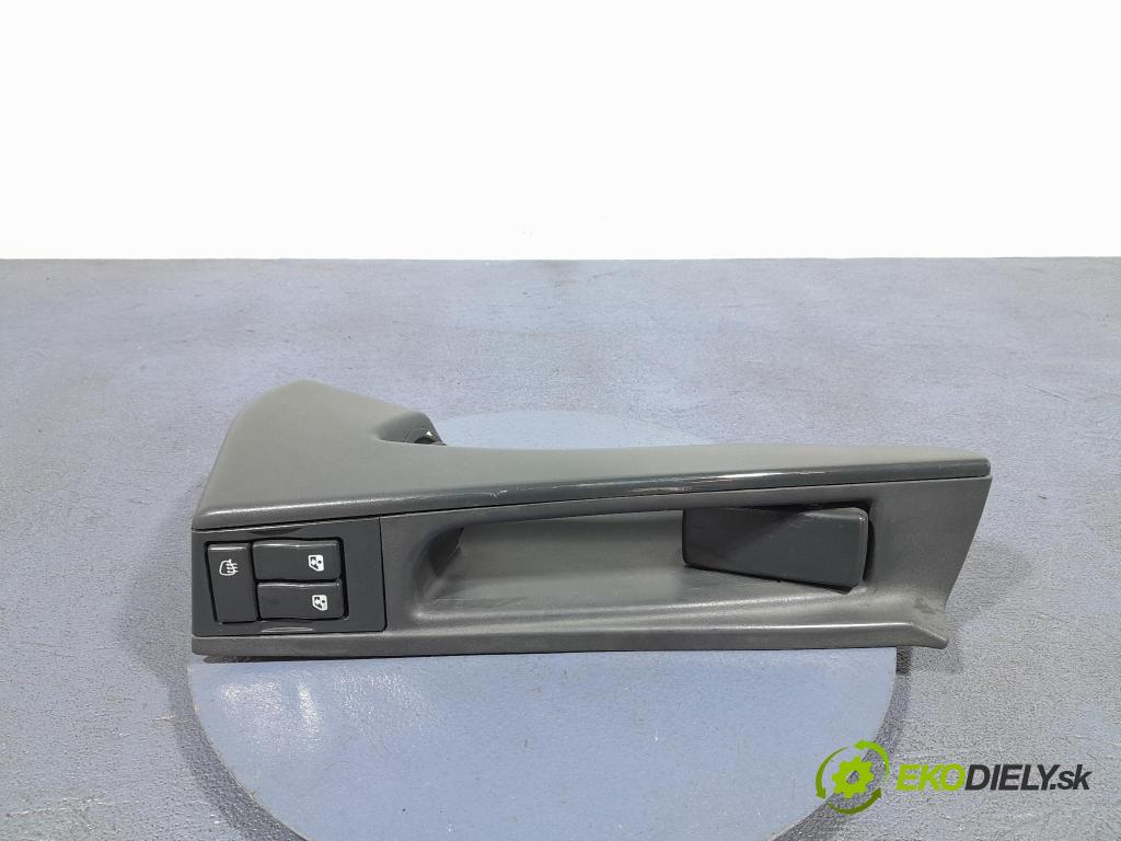 Renault Midlum 2011 klika před levá 54524911