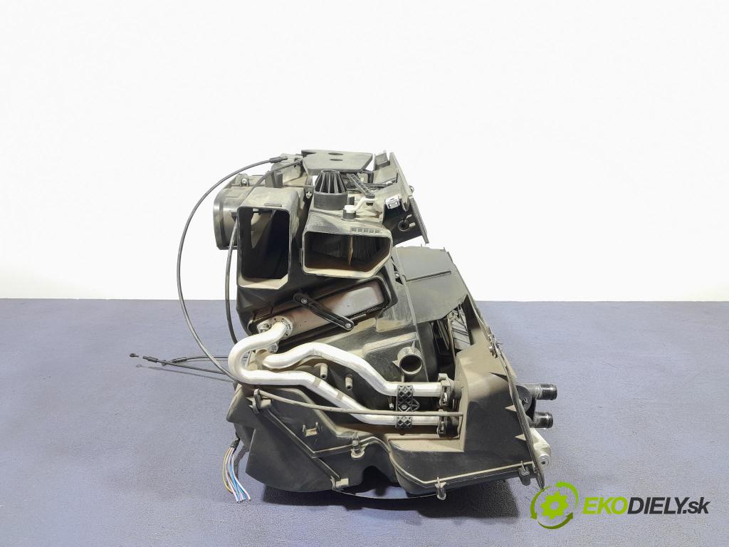 Renault Midlum 2011 radiátor 7421175390