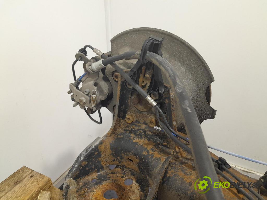 Citroen Berlingo 2016 výztuha Pozastavenia: Zad: 