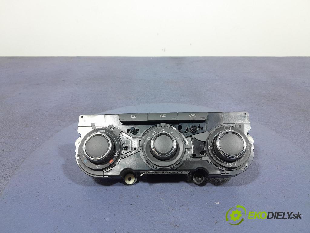 Skoda Octavia 2010 prepínač Klimatizácia: Prúd vzduchu: 3T0820047M