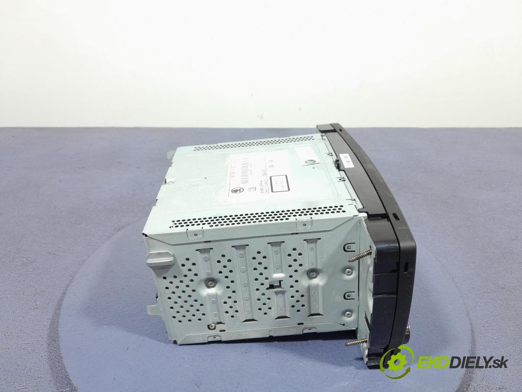 Skoda Octavia 2010 Radio I Navigace: 1Z0035161G