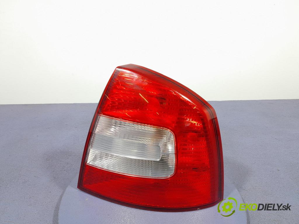 Skoda Octavia 2010 světlo Zad: Práva: Mimo: 1Z5945096B
