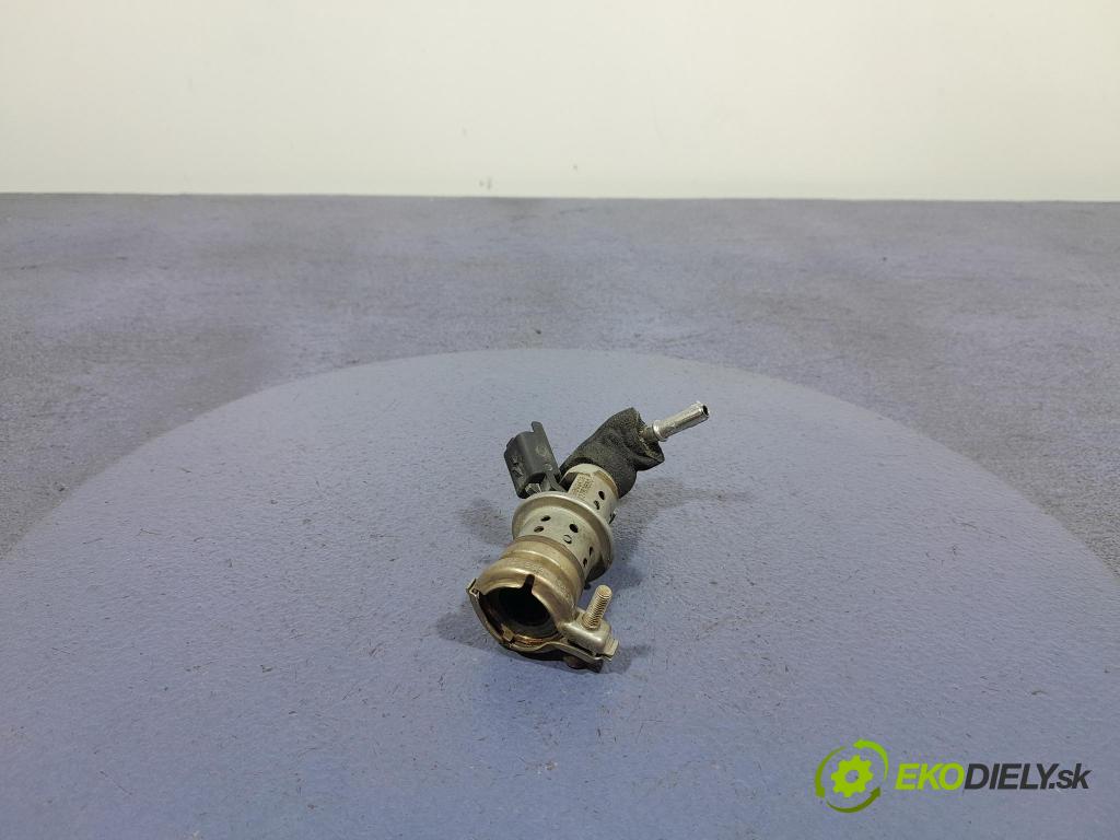 Citroen Berlingo 2016 vstřikovač 9802763880