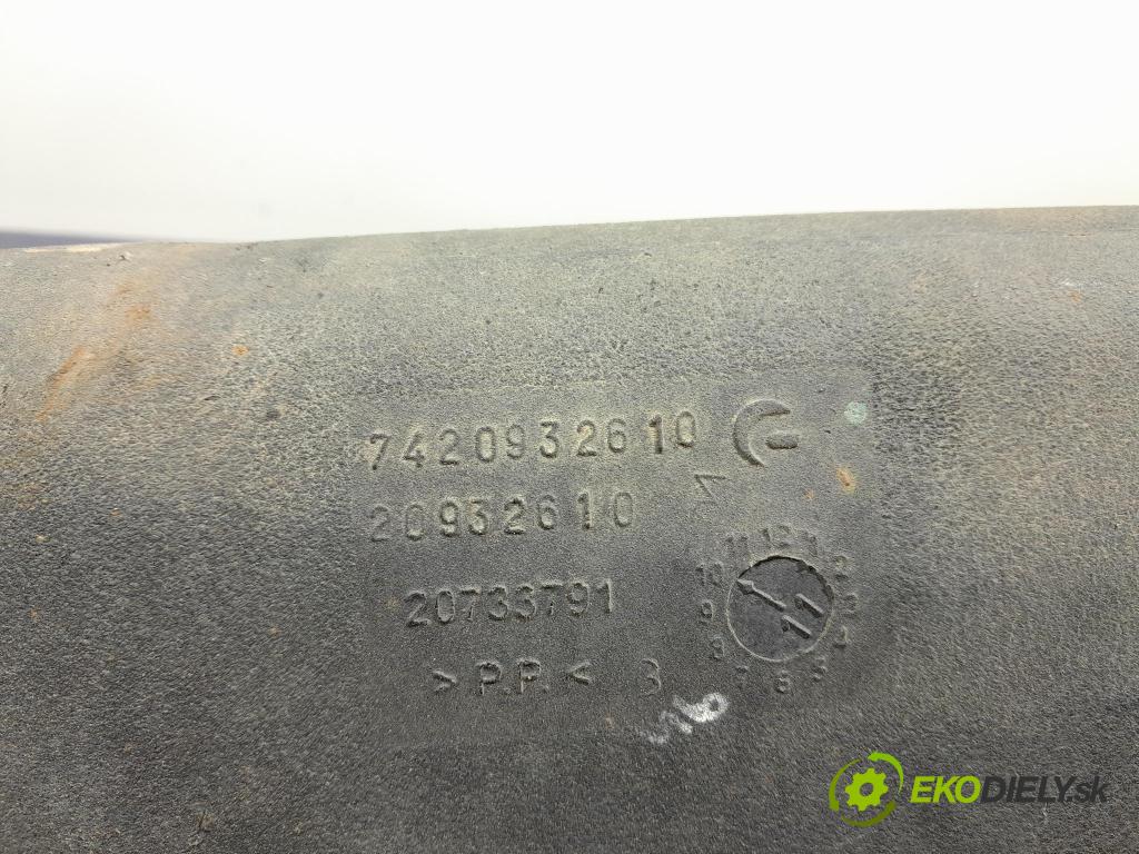Renault Midlum 2011 trubka Vzduch: 7420932610