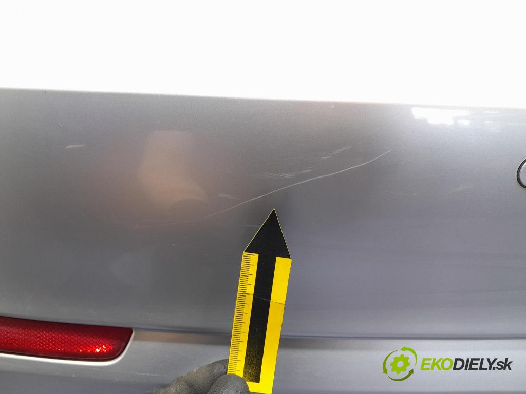 Skoda Octavia 2010 nárazník Zad: