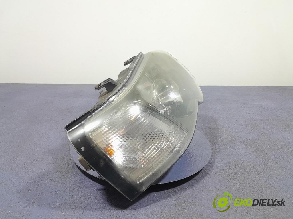 Land rover Freelander 2004 světlo v pravo: 100-16446