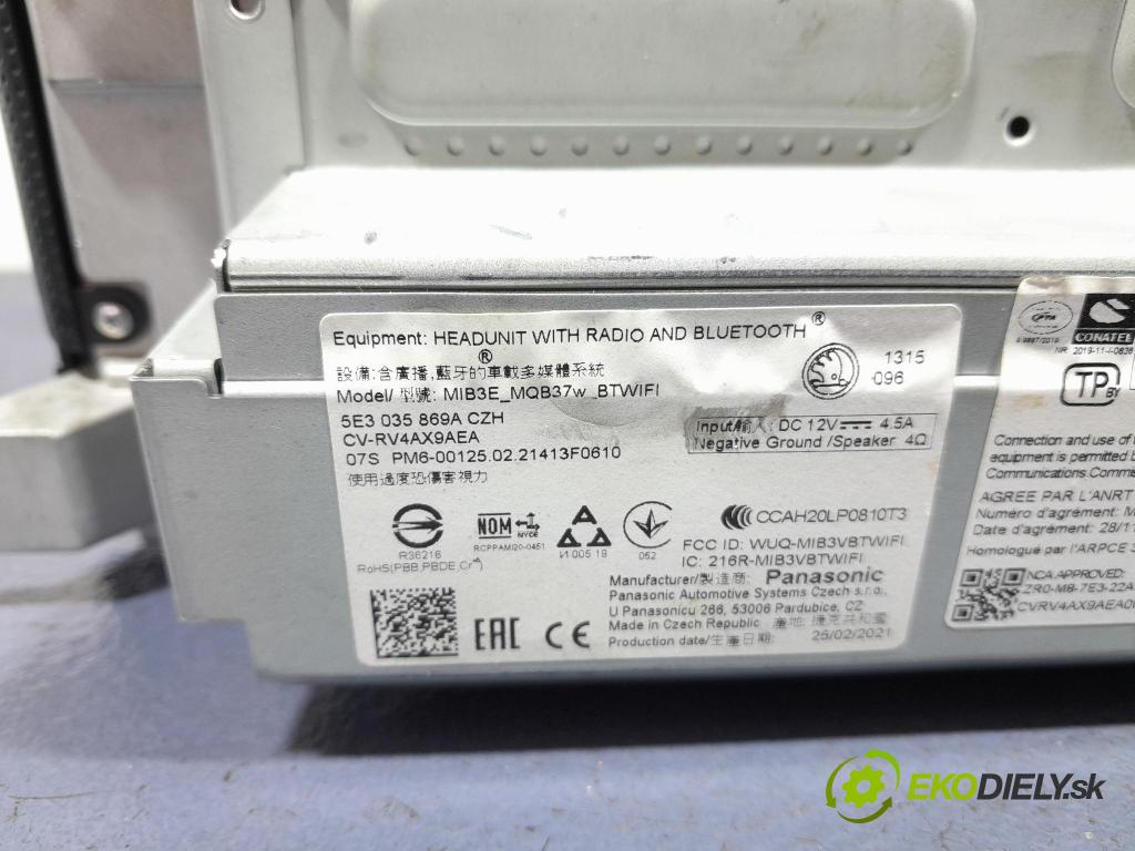 Skoda Octavia 2021 displej Radio / GPS 5E3035869A