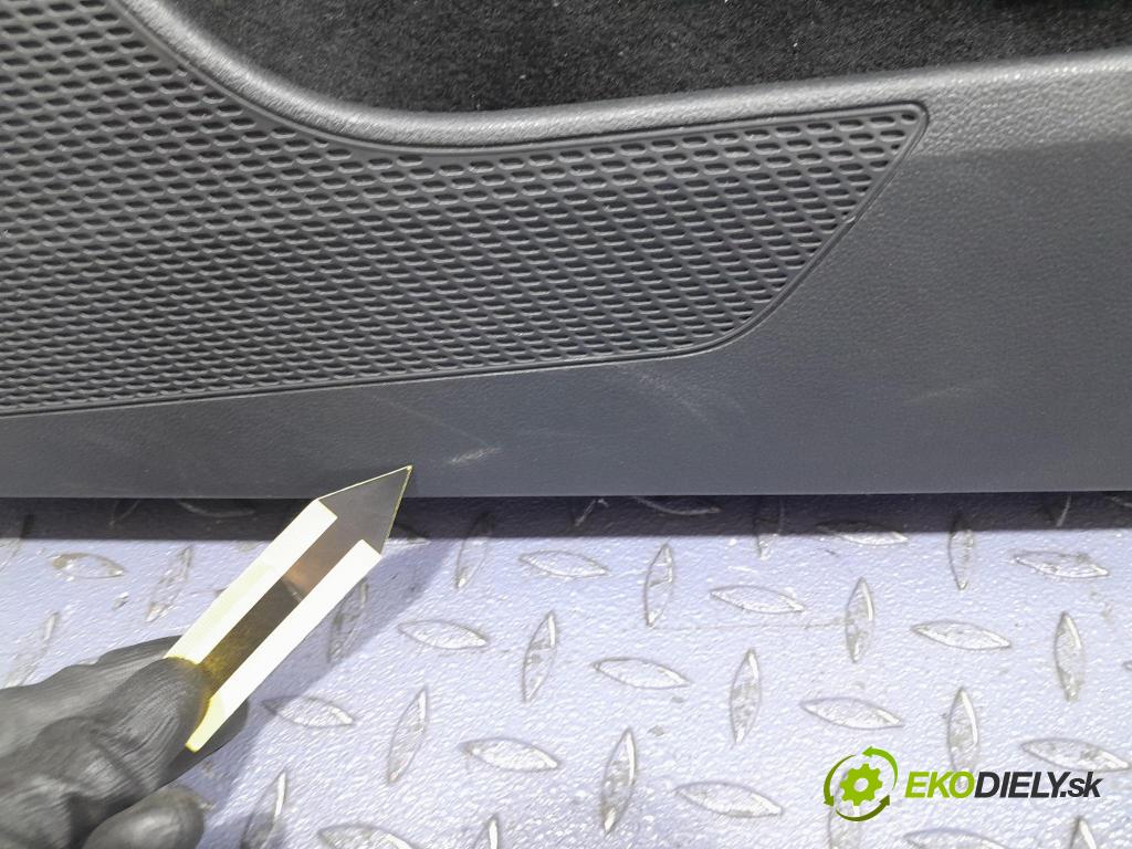 Skoda Octavia 2021 Čalounictví: dvere Predné Prava: