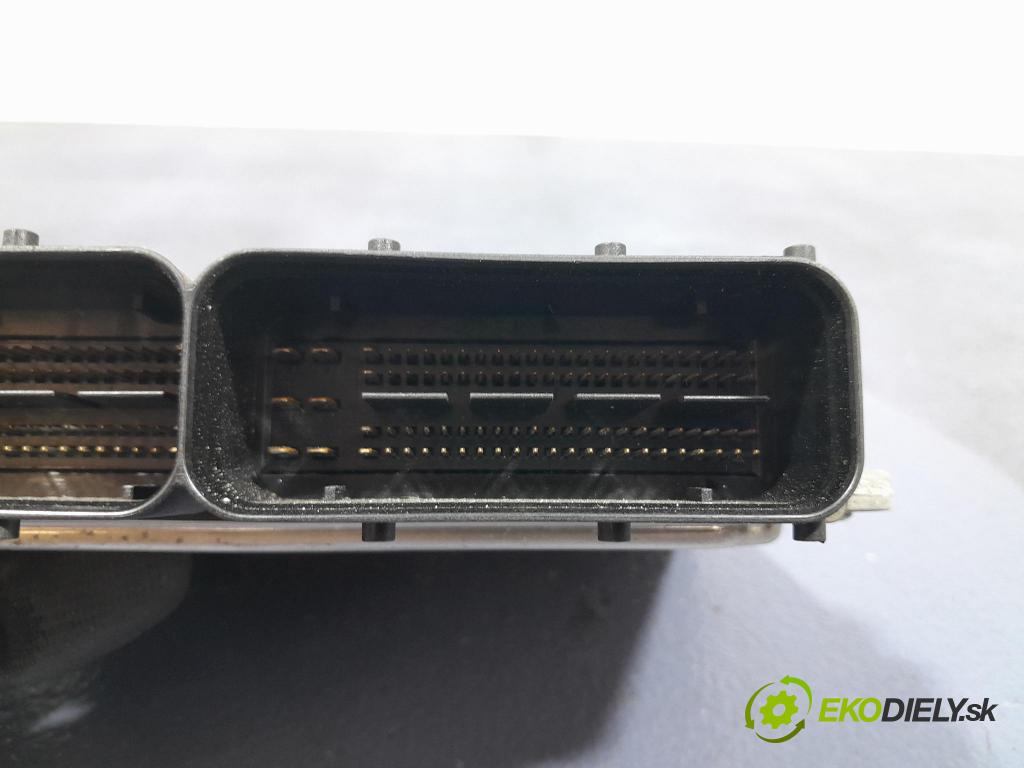 Vw Golf 2012 riadiaca jednotka Motor: 03L906018AN