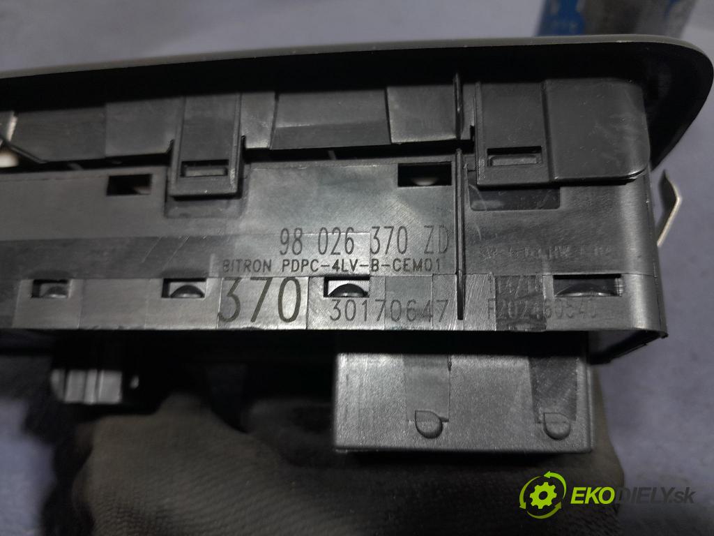 Peugeot 508 2016 prepínač Okná: 98026370ZD