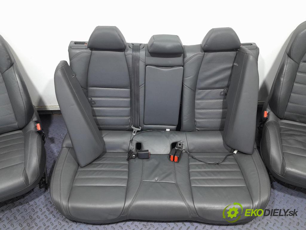 Peugeot 508 2016 sedačke: Soubor.